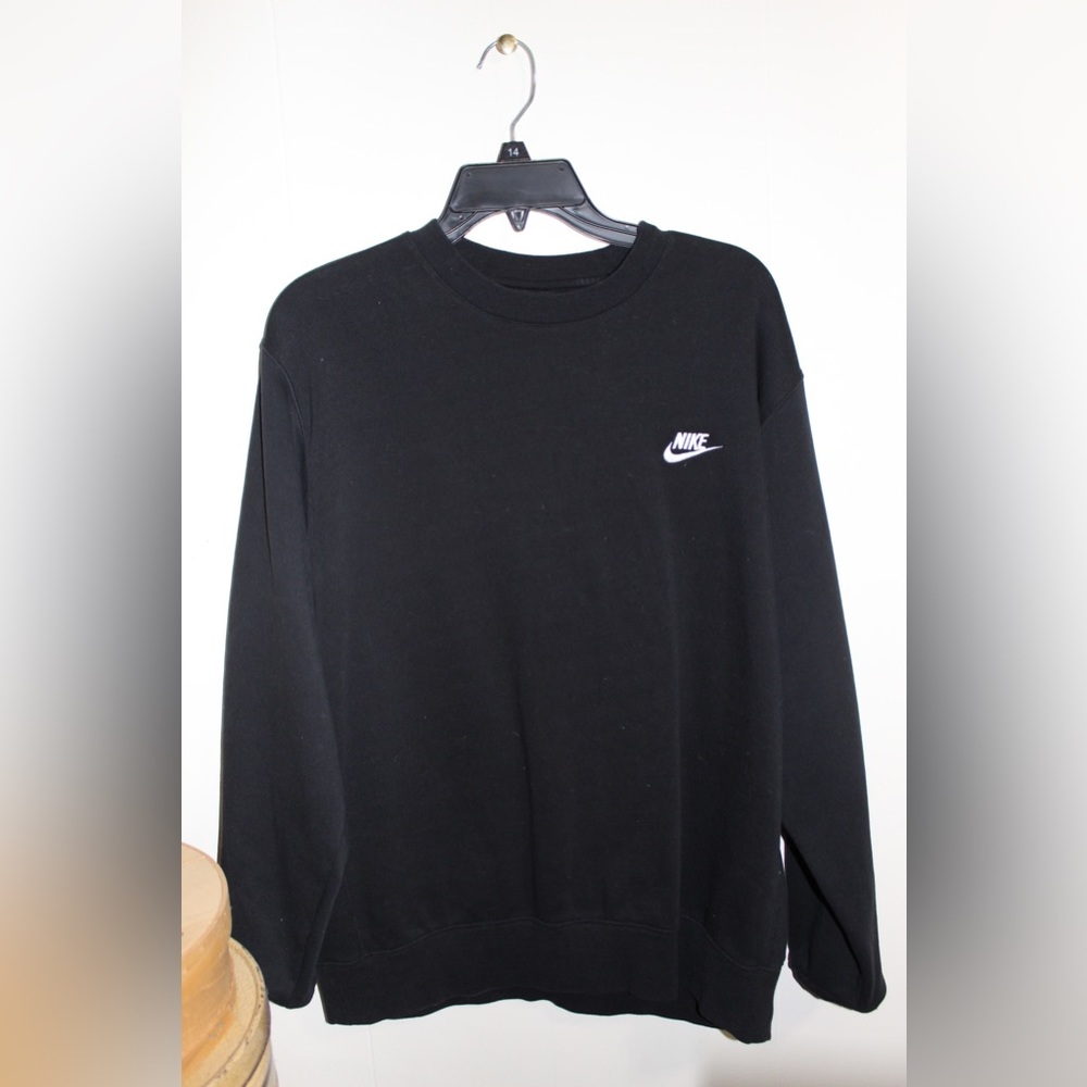 Black Nike Crewneck